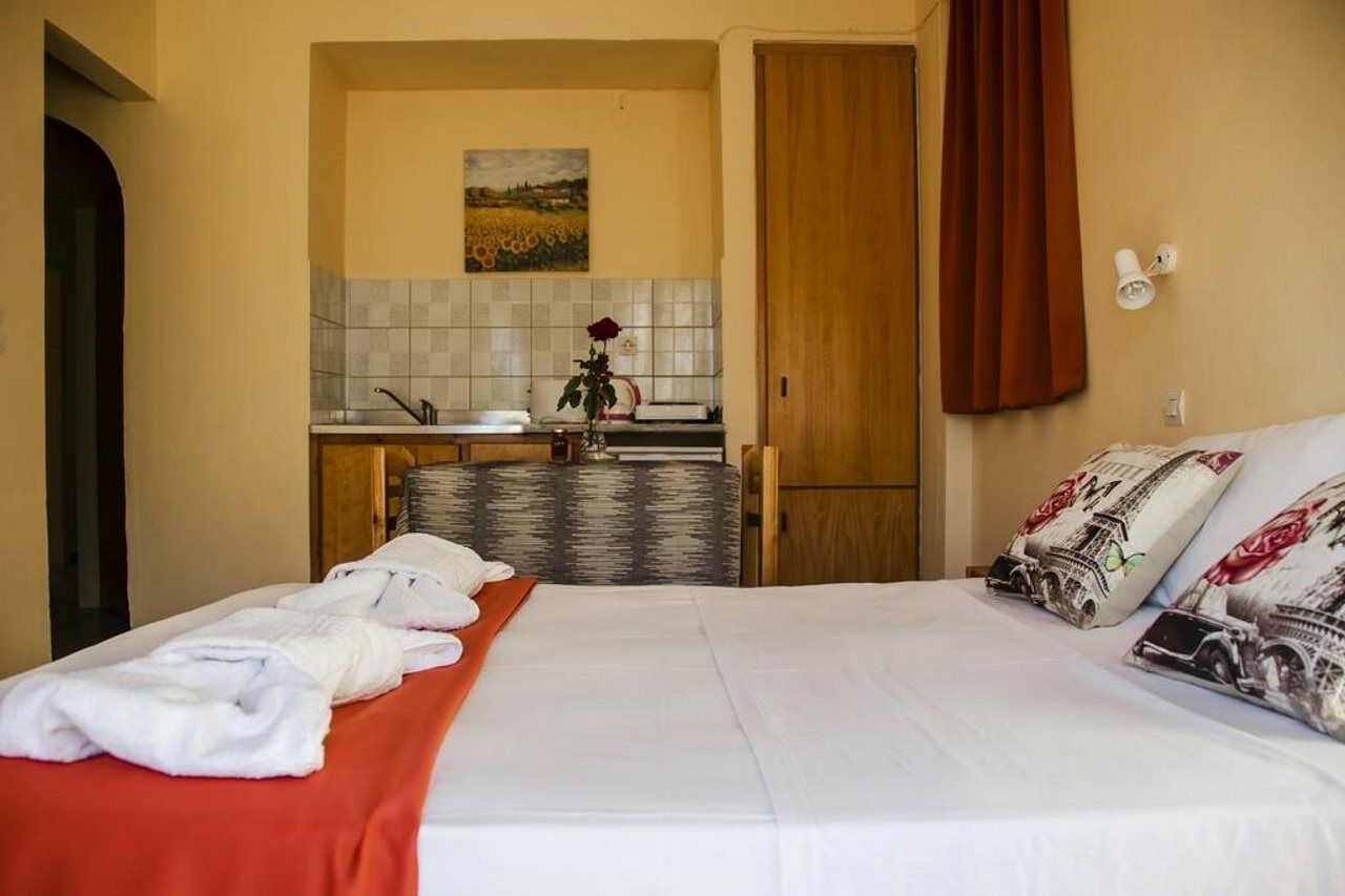 Kéfalos Yiannis The Beekeeper Apartments المظهر الخارجي الصورة